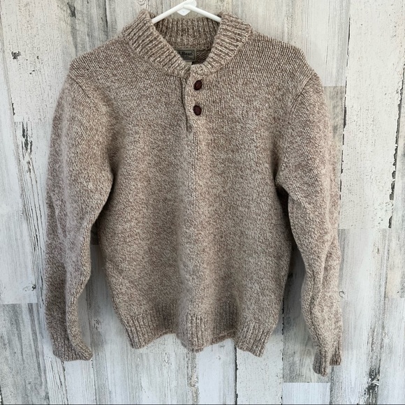 L.L. Bean Other - L.L.Bean Men’s 100% Lambswool Sweater Size Small Regular